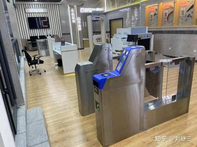 高铁票务模拟系统,高铁自动售票机和旅客服务信息实训系统在高职专院